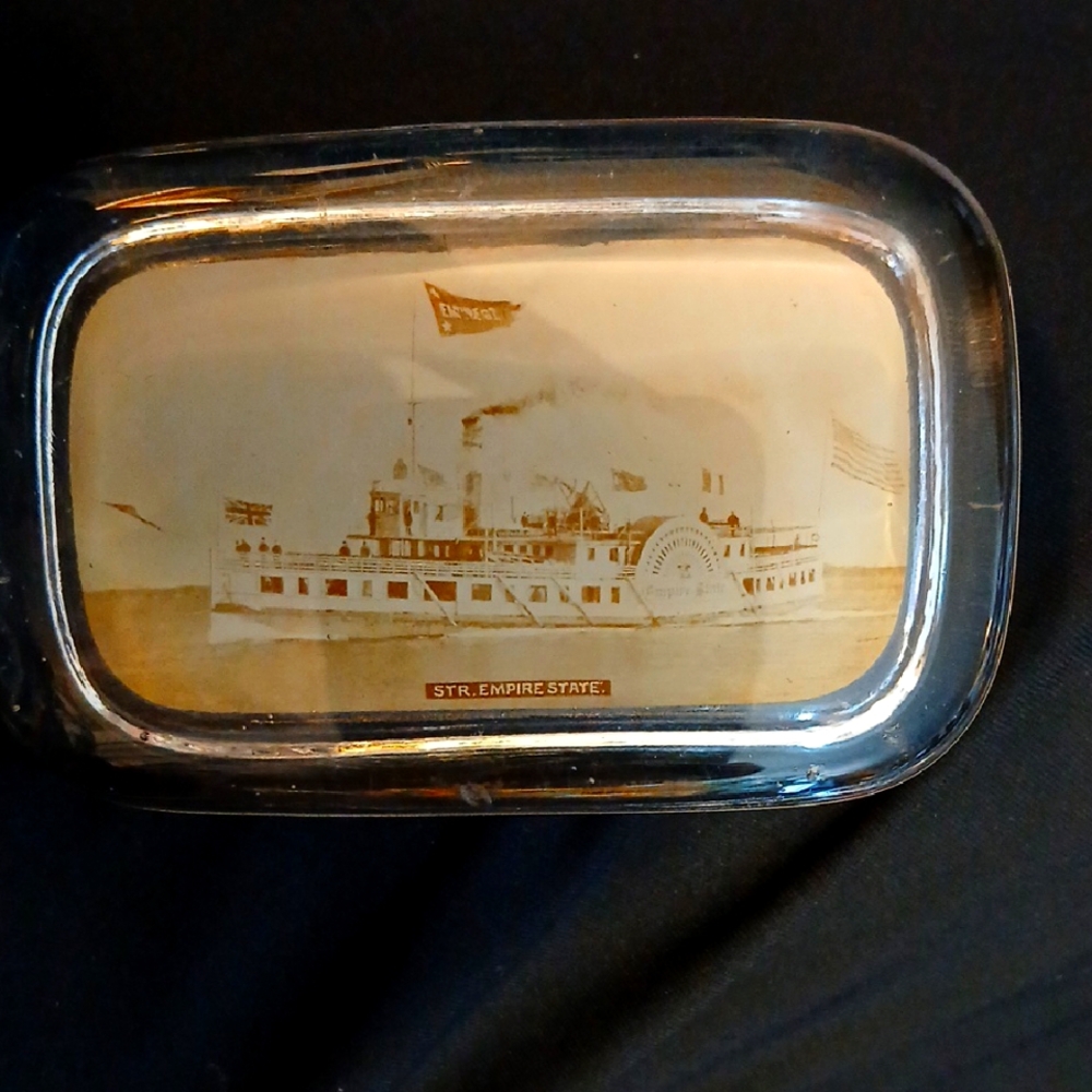 Vintage New York Steamboat Glass Paperweight by PYRO ART CO.